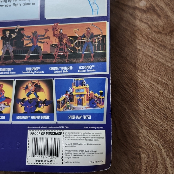 1996 Spider-Woman Black Widow Gear Figure With New Avengers #4 Comic - Picture 15 of 15